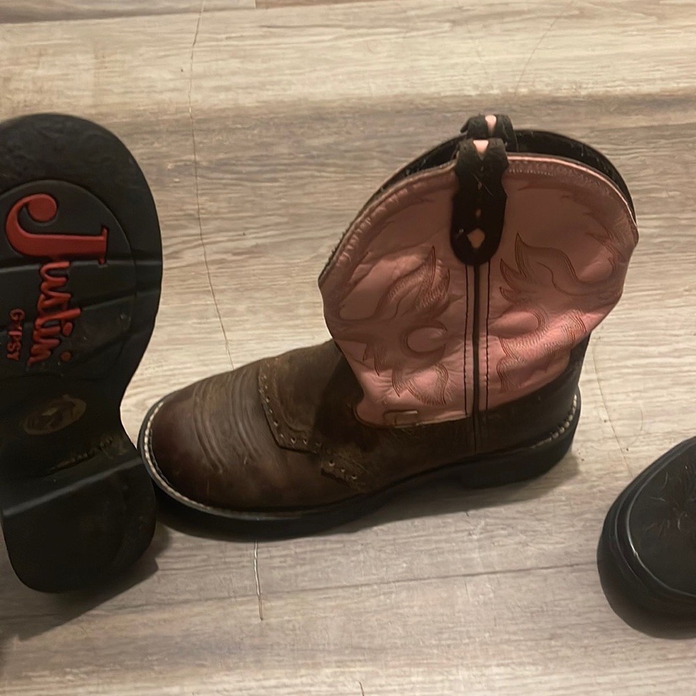 Justin Boots Women's Gypsy Collection 8" Soft Toe